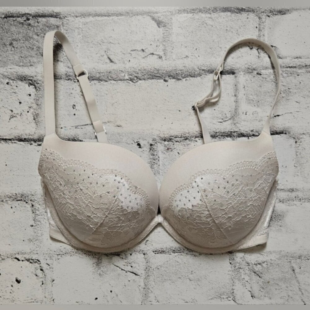 la Senza Beyond Sexy White Lace with Rhinestones Push-Up Padded Bra